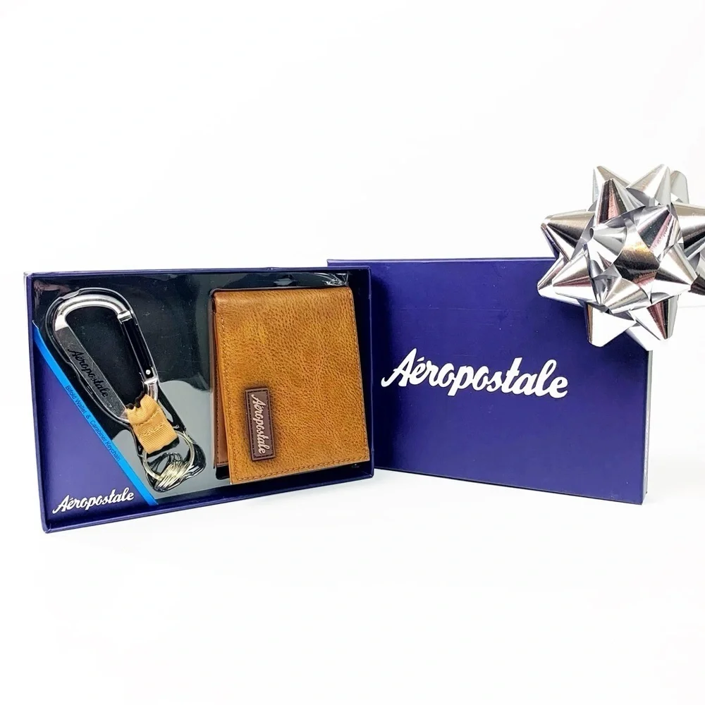 Aeropostale Brown Wallet and Keychain Set • Last Minute Holiday Gift • NWT